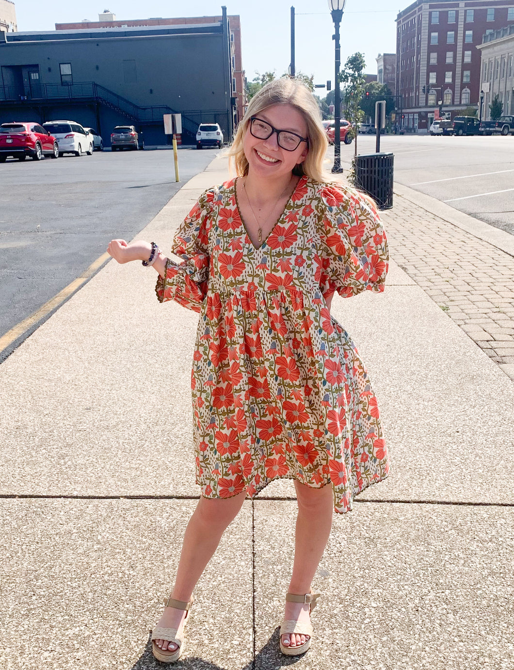 Ladies Floral Print Dress With Puff Sleeves And Pockets