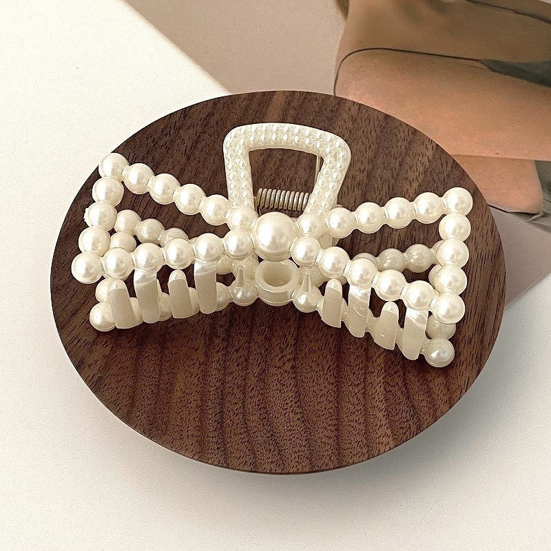 Large Pearl Hair Claw Clip